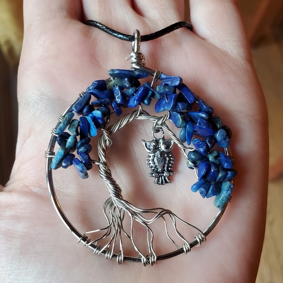NWOT Lapis Lazulli Owl Tree of Life Necklace - Picture 7 of 7